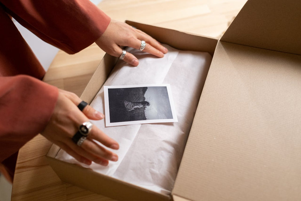 Exploring Unique Gift Box Ideas for Anniversaries
