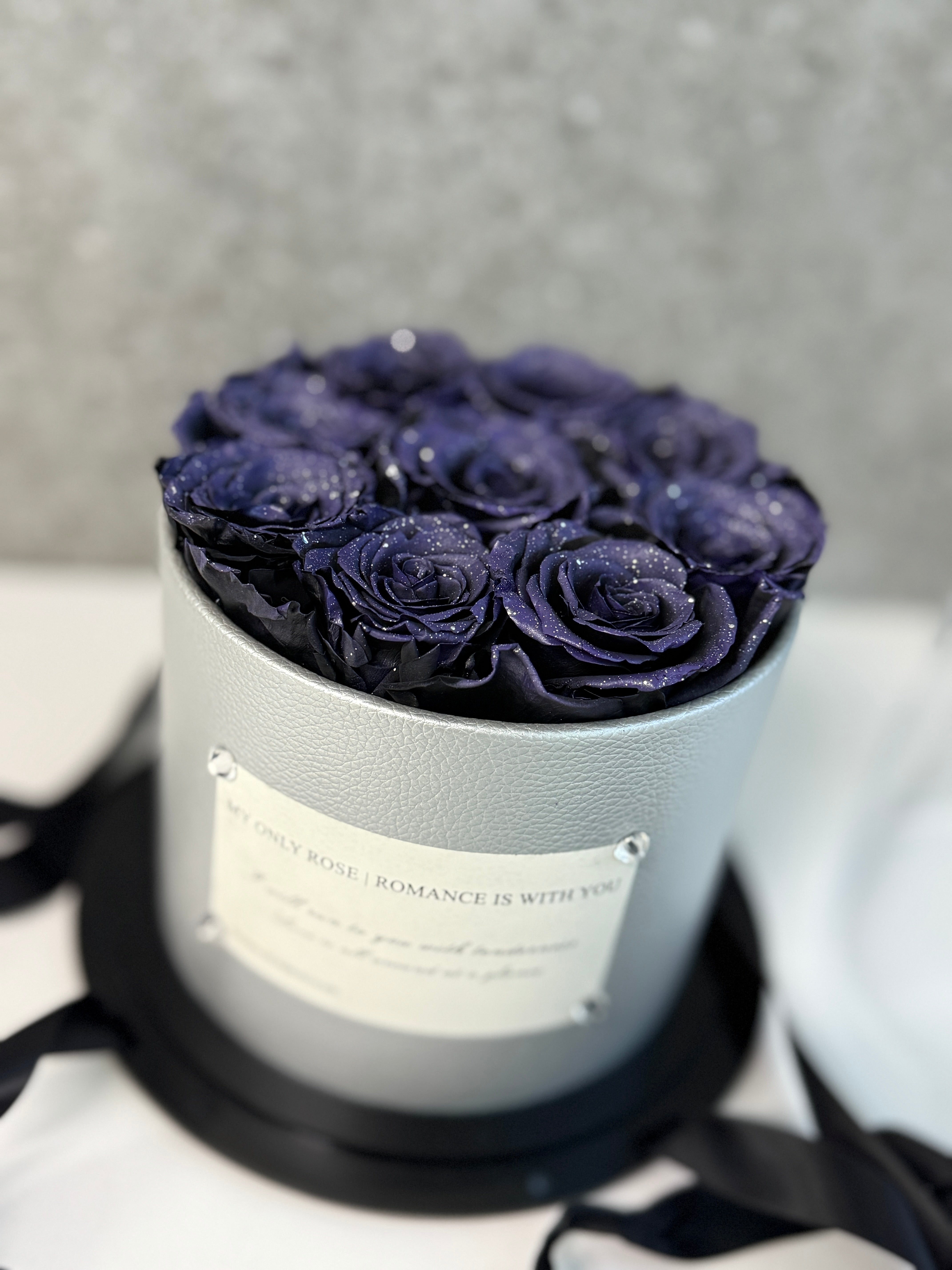 FOREVER ROSE BOX IN MIDNIGHT BLUE