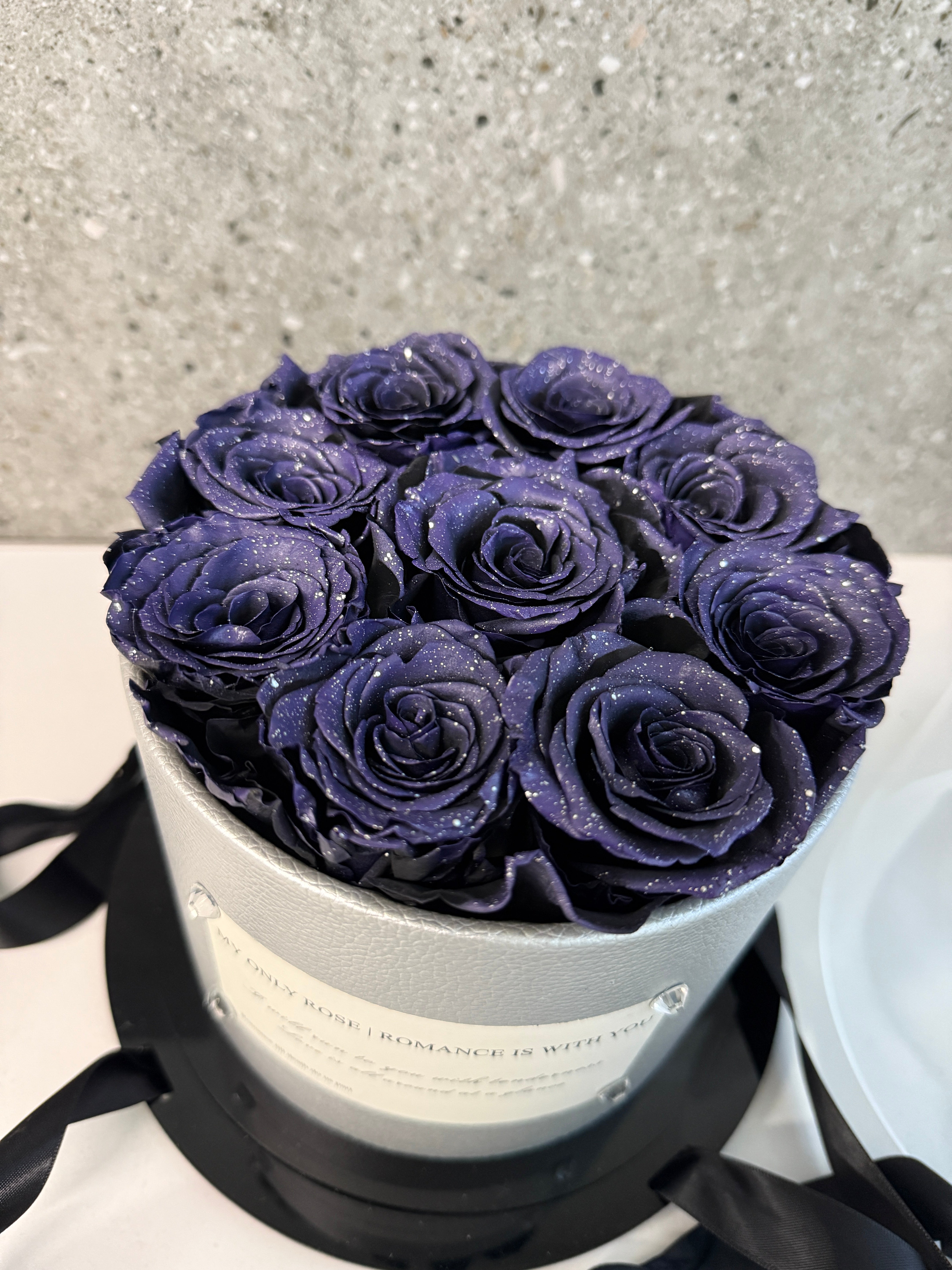 FOREVER ROSE BOX IN MIDNIGHT BLUE