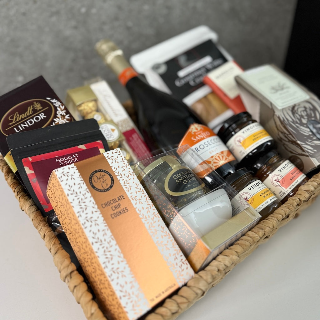 GOURMET CELEBRATION HAMPER PERTH