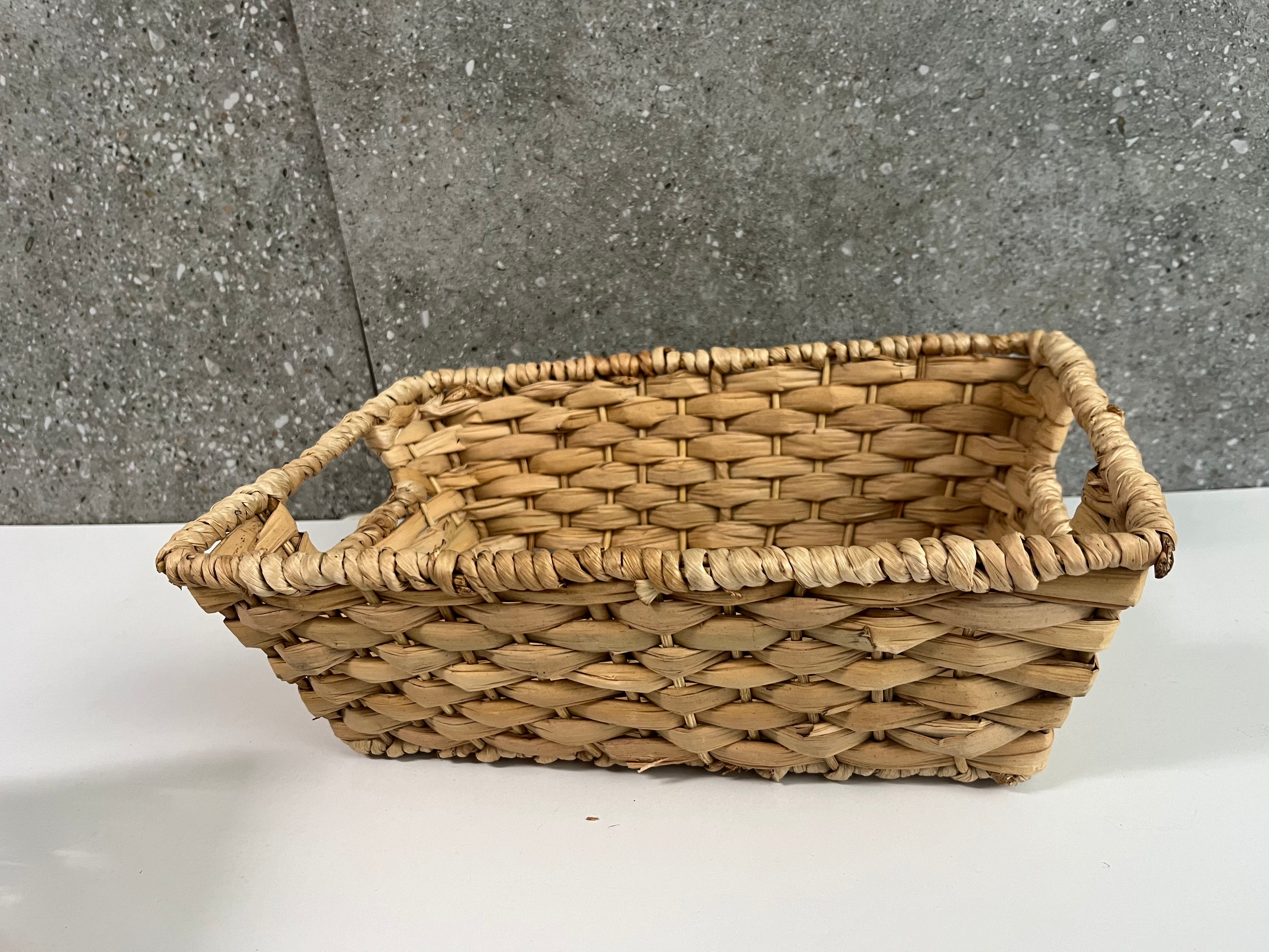 Medium Gift Basket