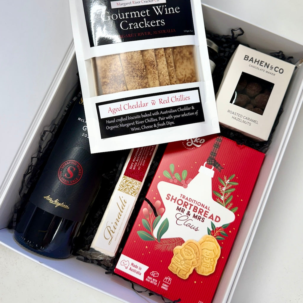 CHRISTMAS RED GIFT BOX