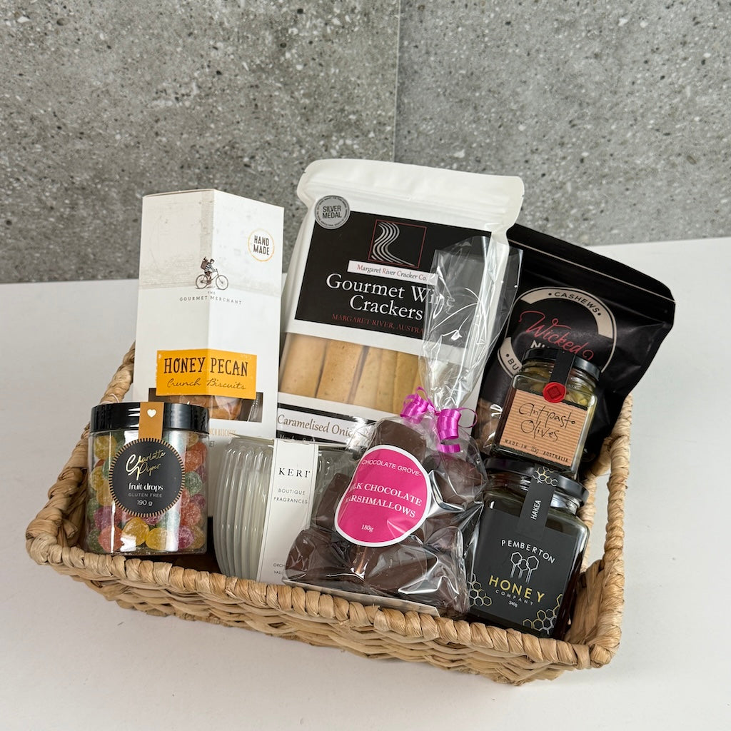 LOCAL DELIGHTS GIFT BASKET