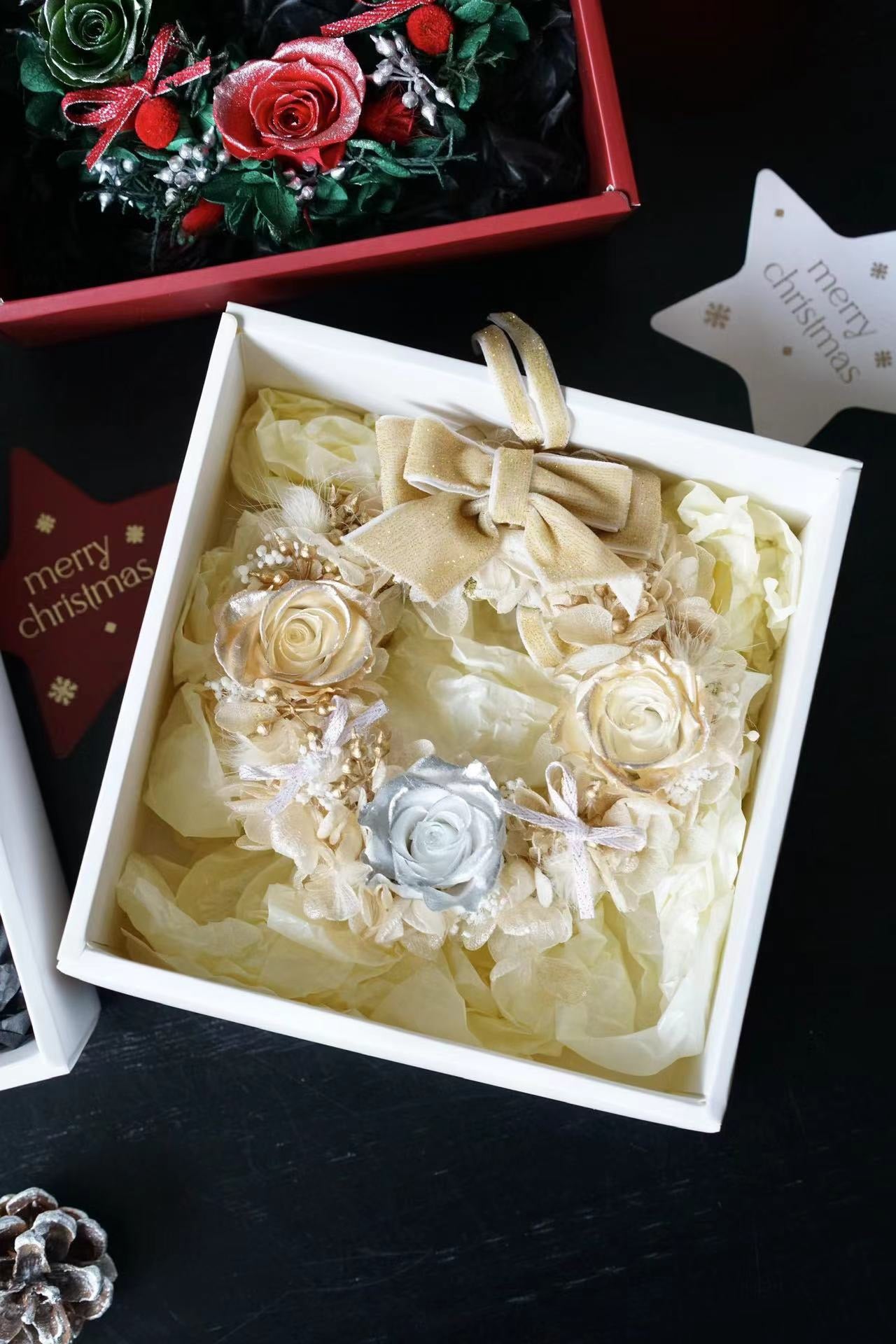 Christmas Wreath Pendant Preserved Flowers