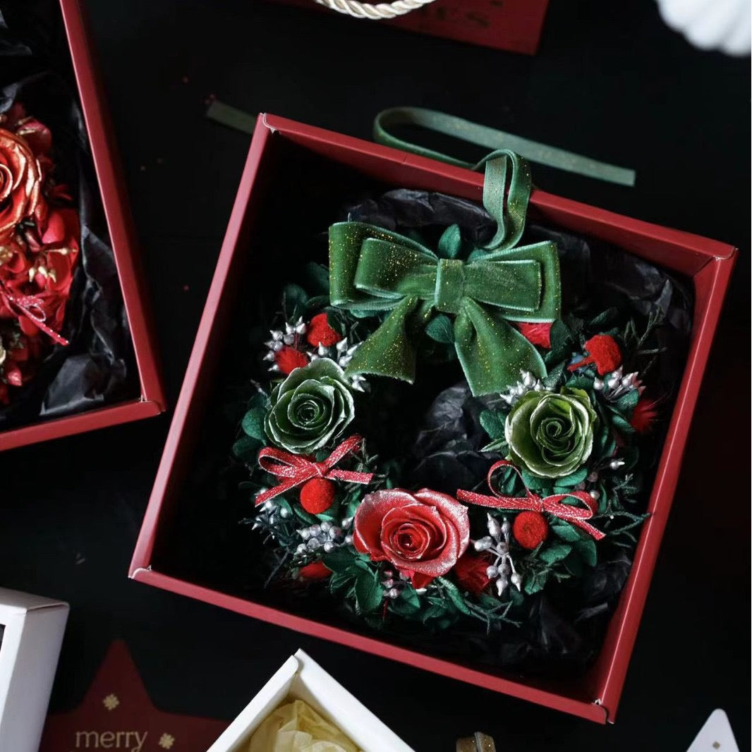 Christmas Wreath Pendant Preserved Flowers